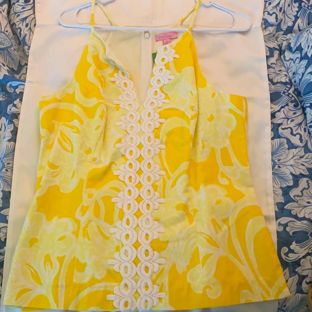 Lily Pulitzer top. Size 10. Never worn.